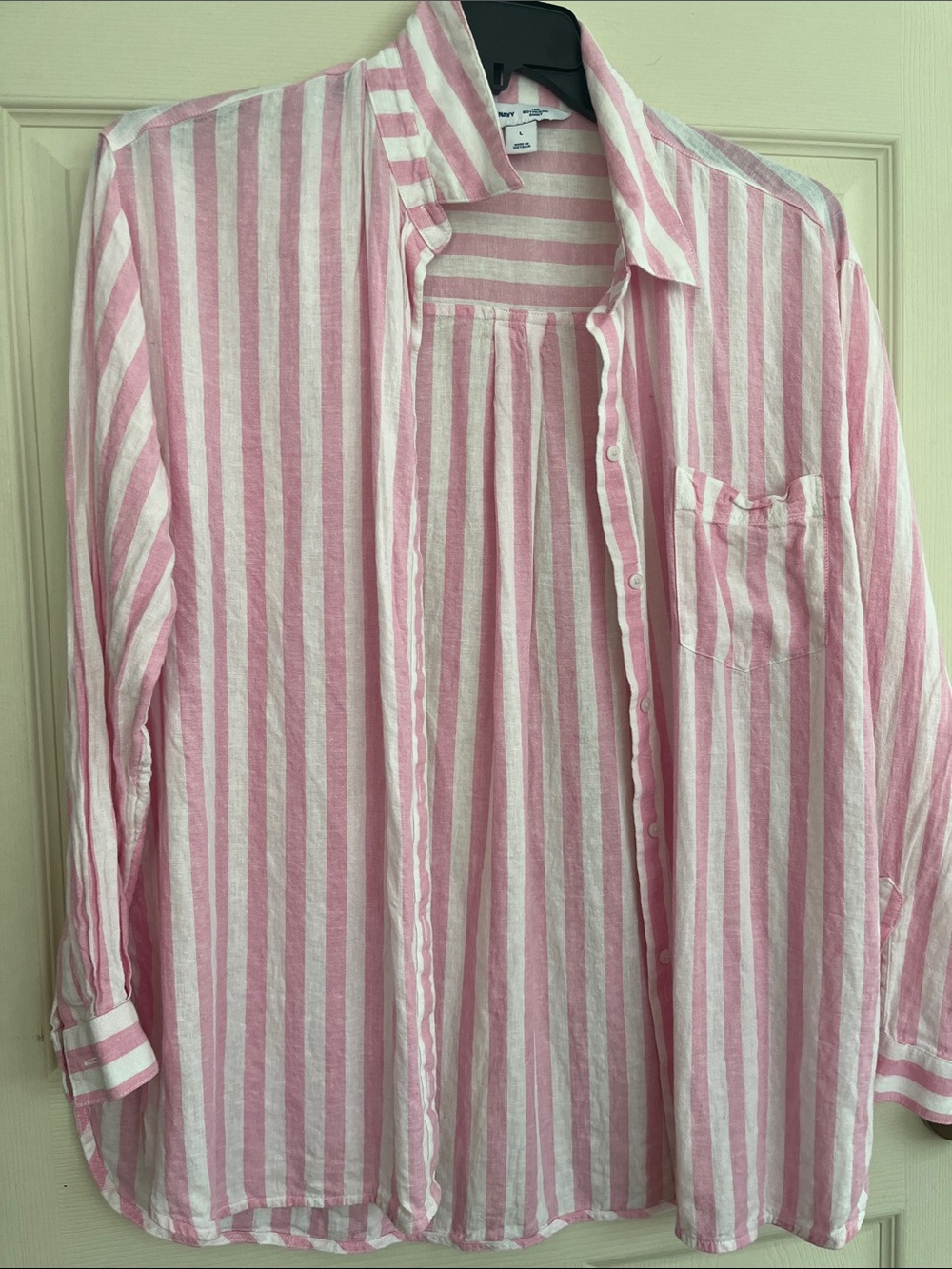Ladies Old Navy Linen Blend “The Boyfriend Shirt “